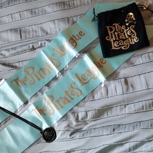 Disney Pirates League set